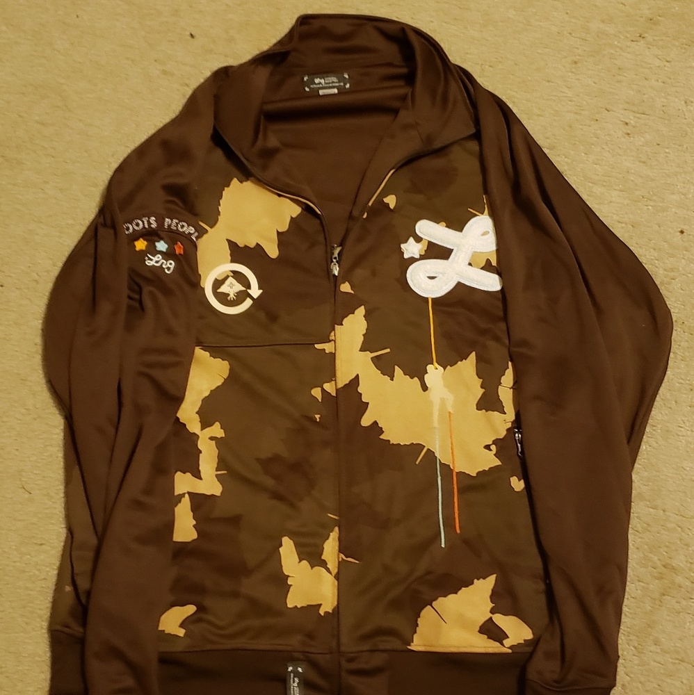 LRG Maple leaf camo track suit